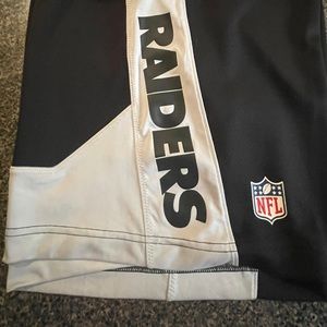 Oakland Raiders Nike Shorts - Men’s Small - NWOT